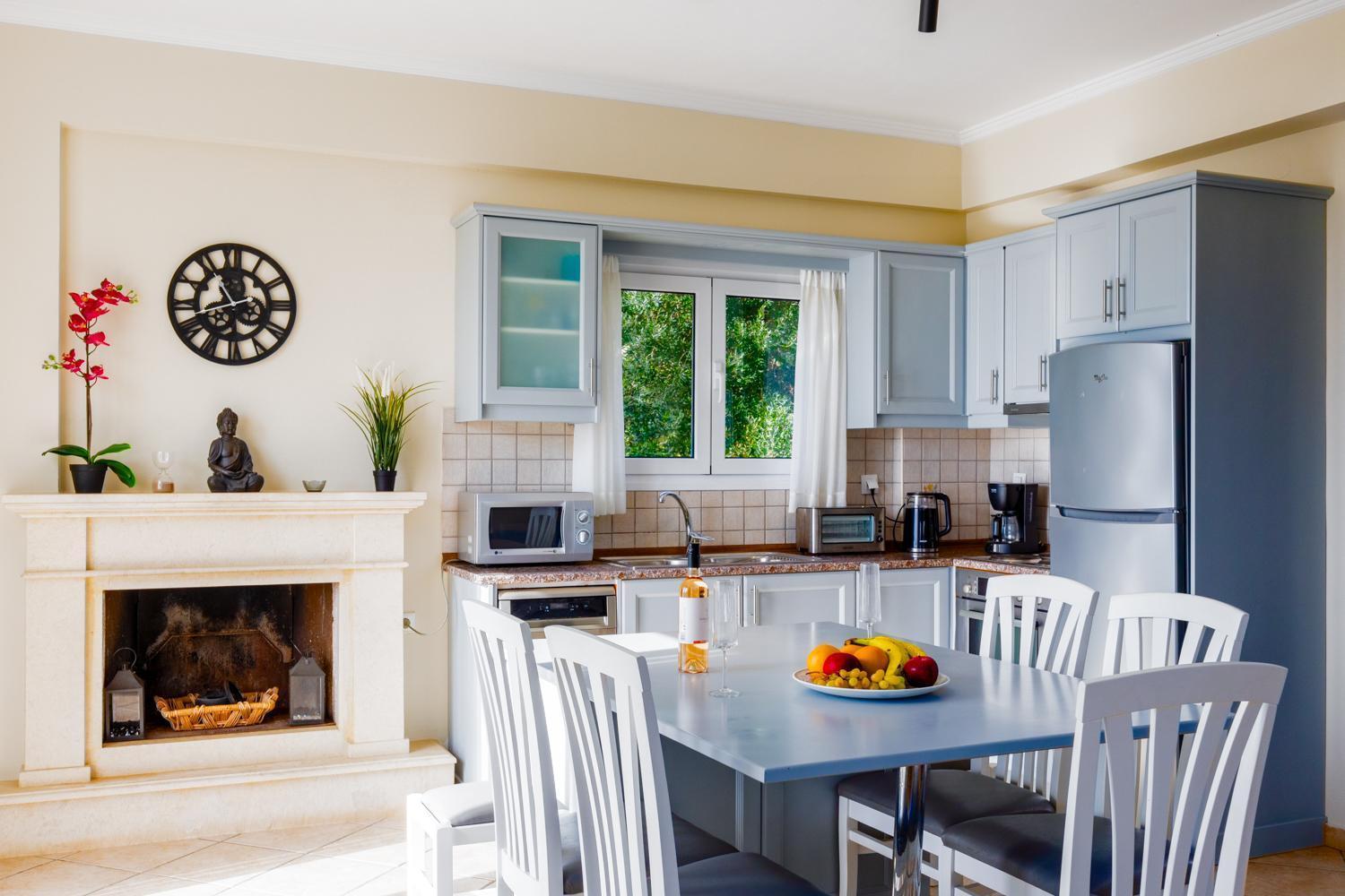 סידריון Villa Eleni Agios Stephanos מראה חיצוני תמונה
