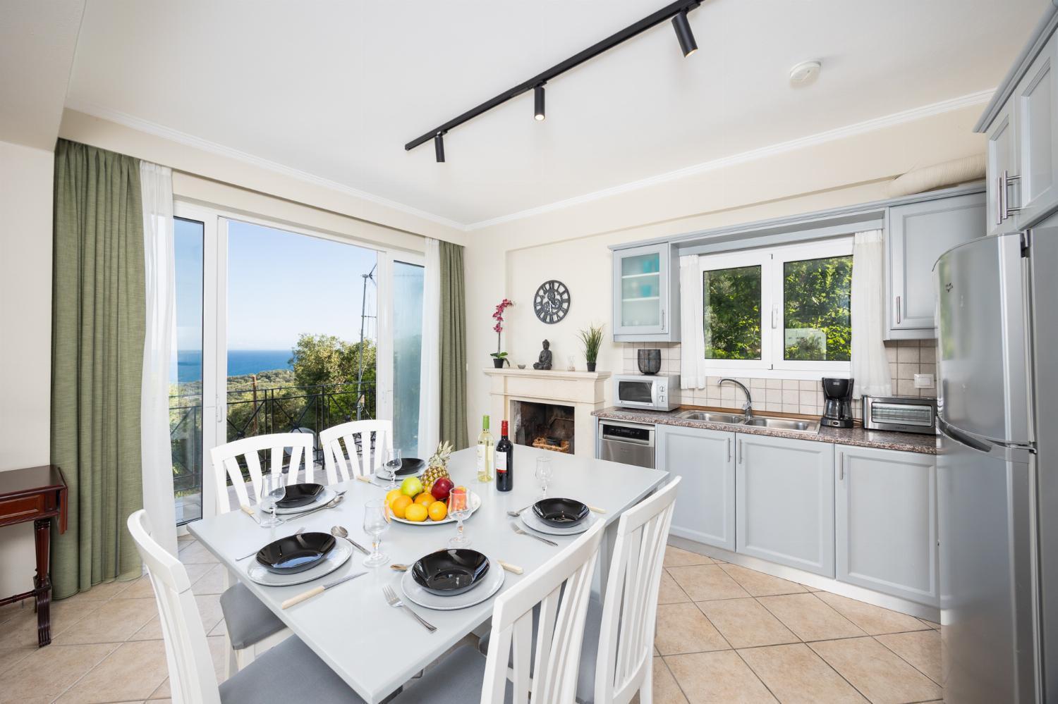 סידריון Villa Eleni Agios Stephanos מראה חיצוני תמונה