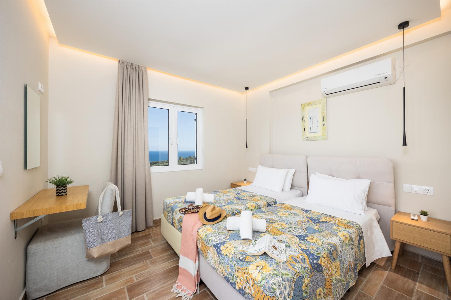 סידריון Villa Eleni Agios Stephanos מראה חיצוני תמונה