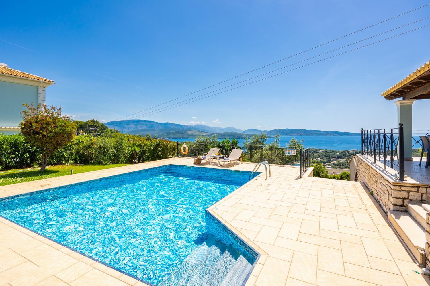 סידריון Villa Eleni Agios Stephanos מראה חיצוני תמונה