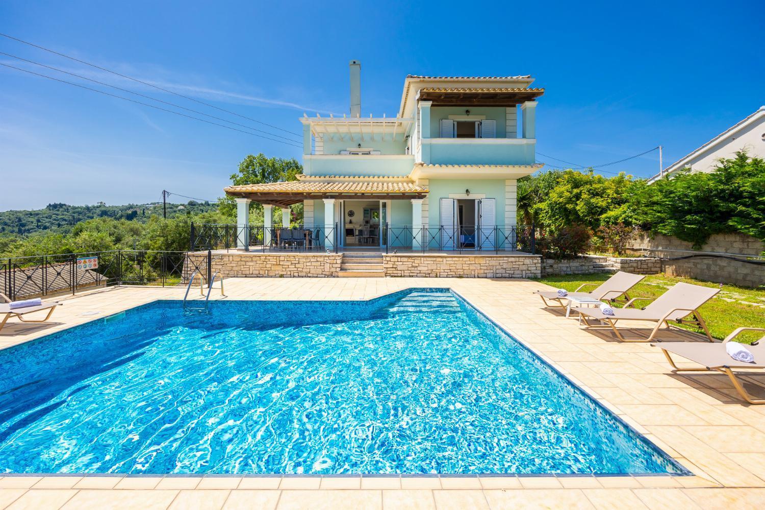 סידריון Villa Eleni Agios Stephanos מראה חיצוני תמונה